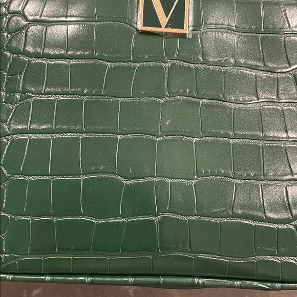 Victoria's Secret Emerald Green Faux Crocodile Top-Zip Crossbody Bag NWT - Picture 3 of 16